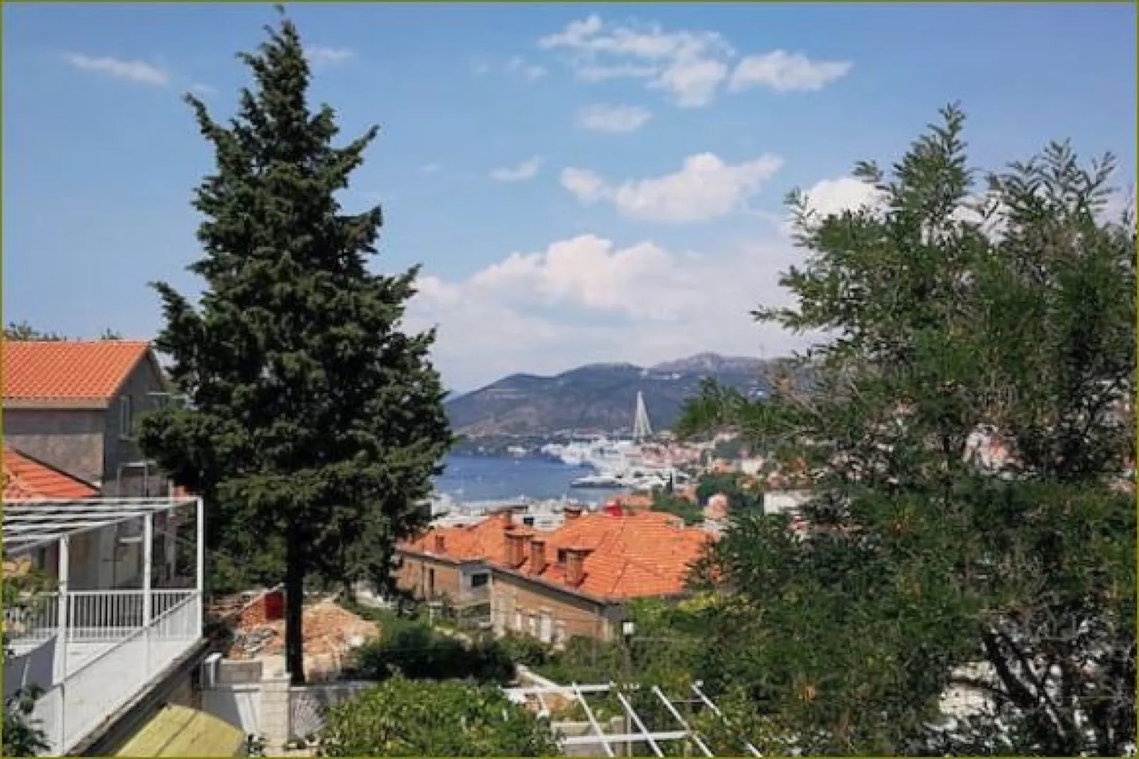 Apartments Dub - Comfort One-Bedroom Apartment with Shared Terrace (no.1)-View