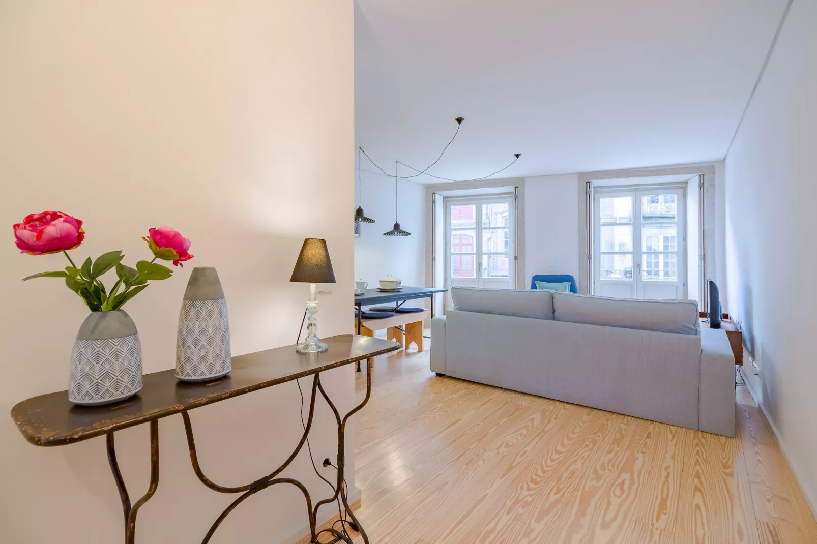 YOUROPO - Taipas 3-Living room
