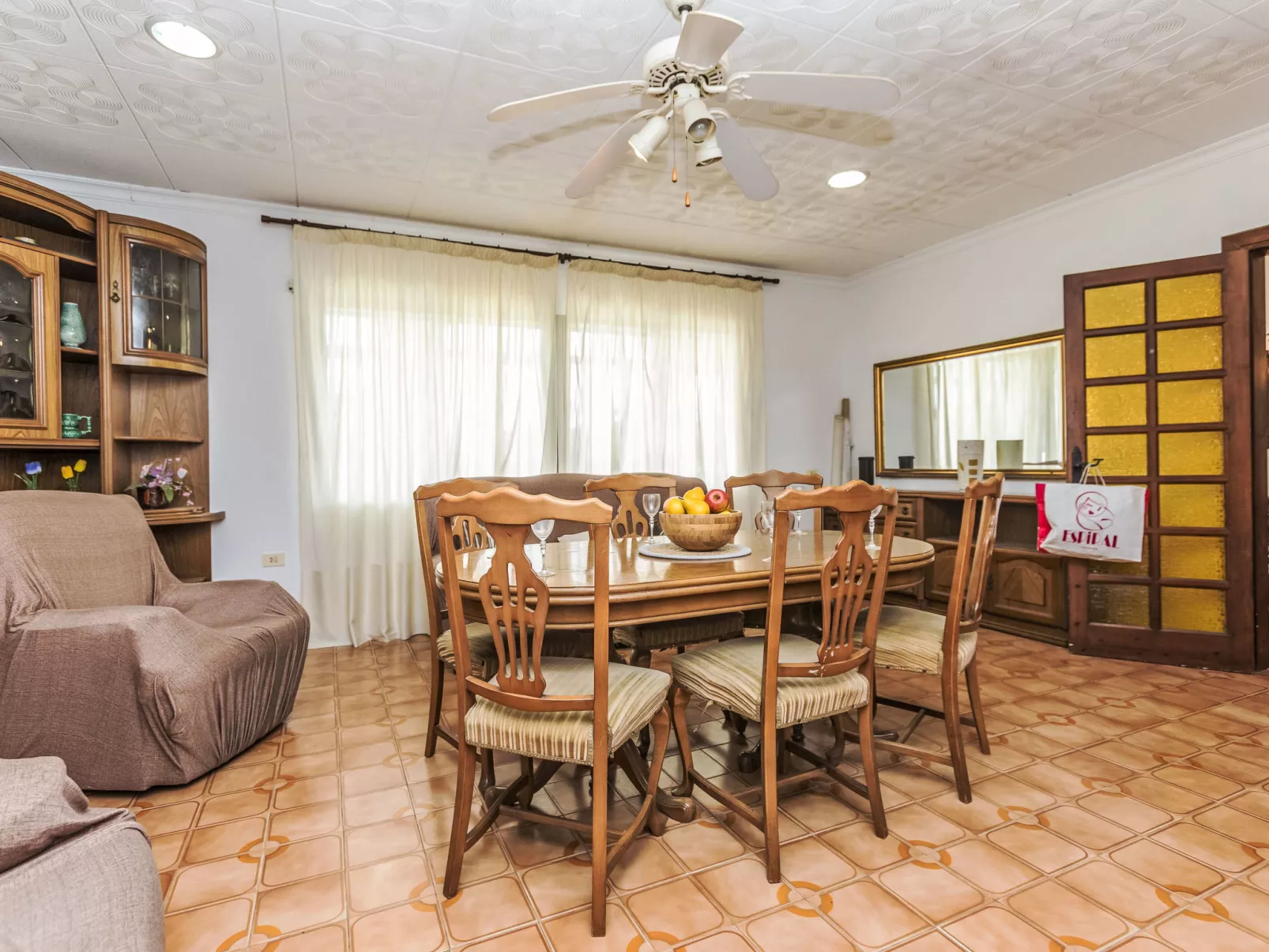 Villa Pepin-Inside
