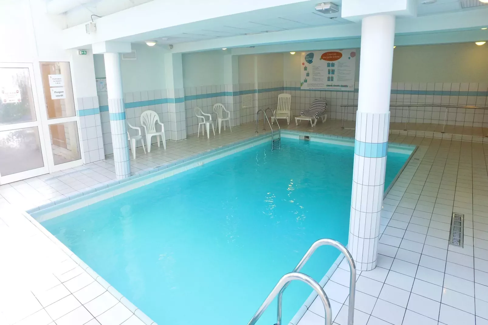 Gîte 3 Pièces 6 Personnes 1  bébé Roncière-Pool