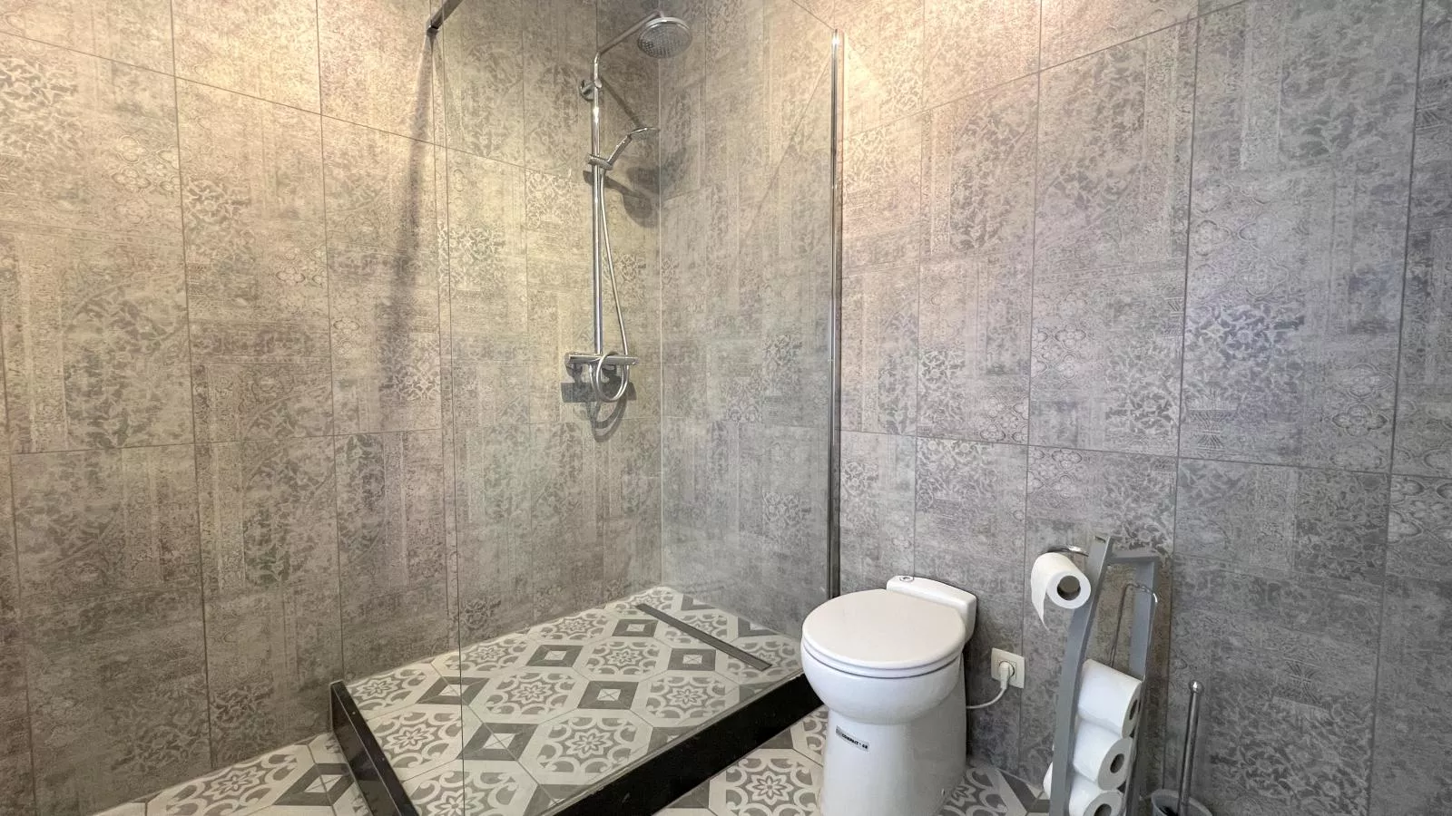 La Maison Bleue Ronse-Bathroom