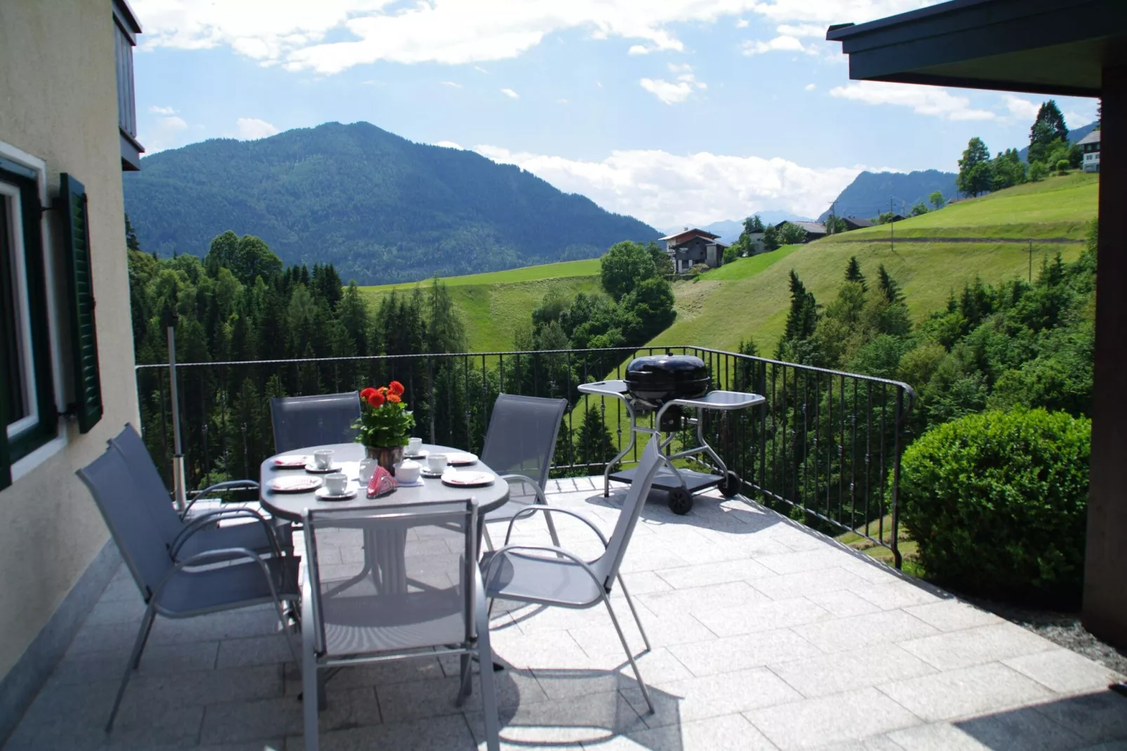 Neuhäusl-Terrassenbalkon