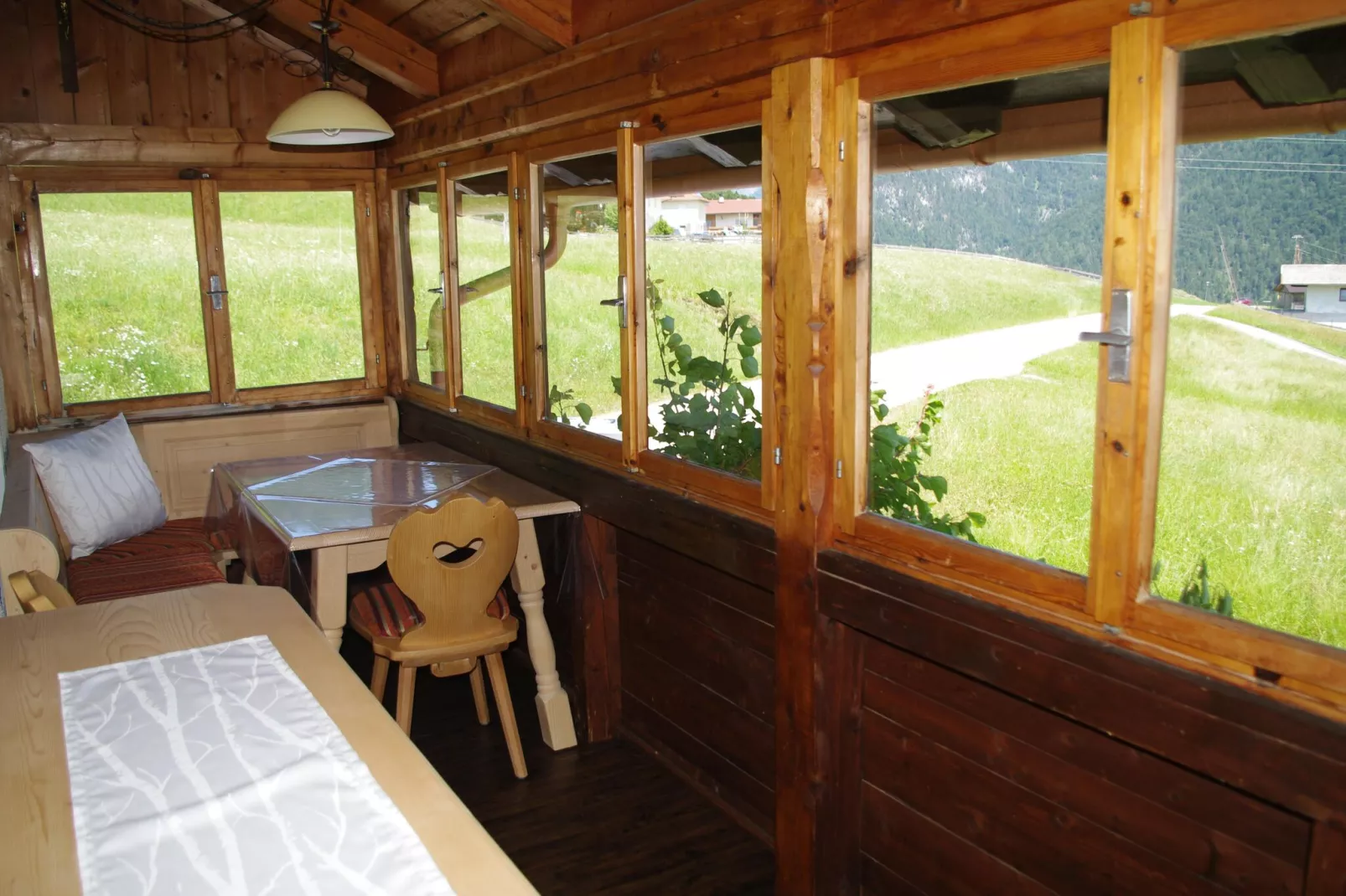 Neuhäusl-Terrassenbalkon