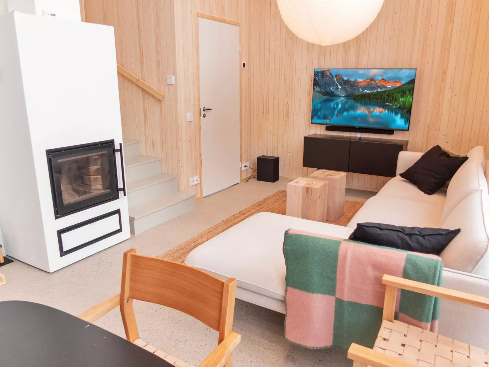 Rukan kide a-Inside
