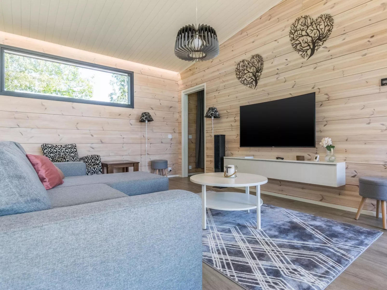 Villa aura-Inside