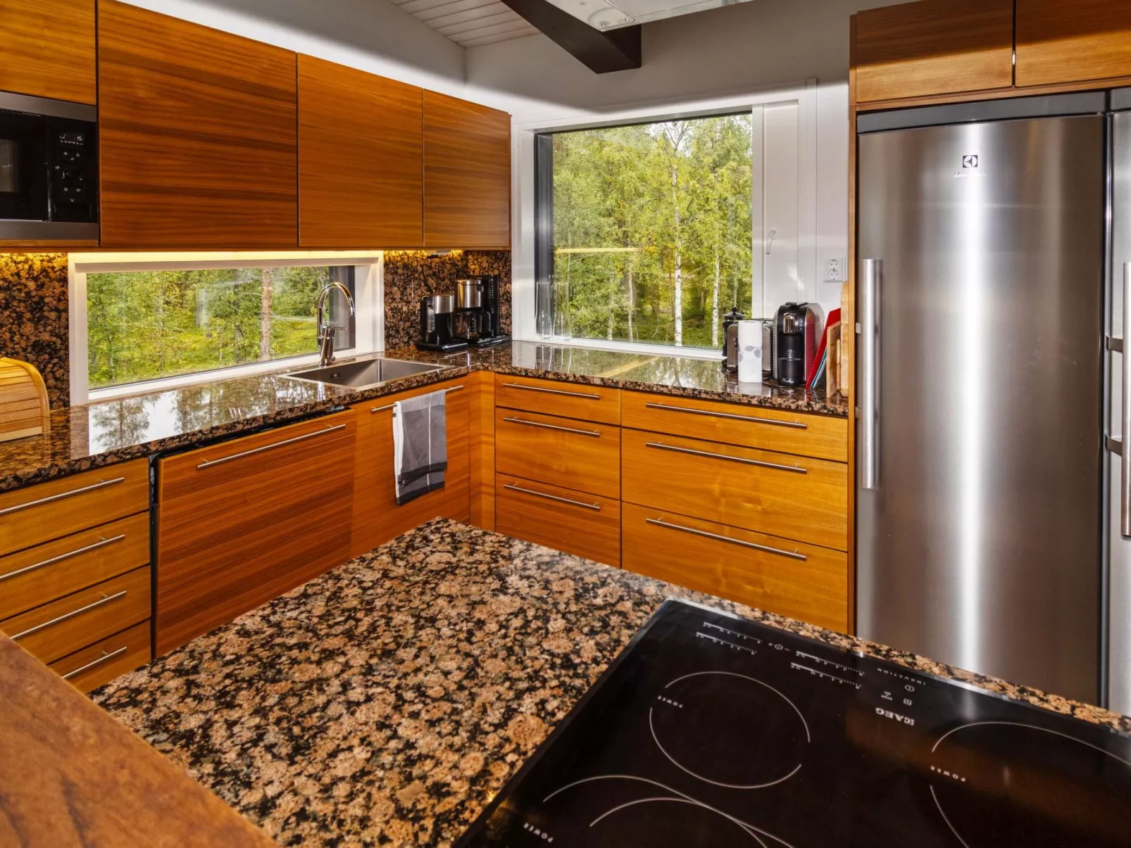 Holy lake chalet a-Drinnen