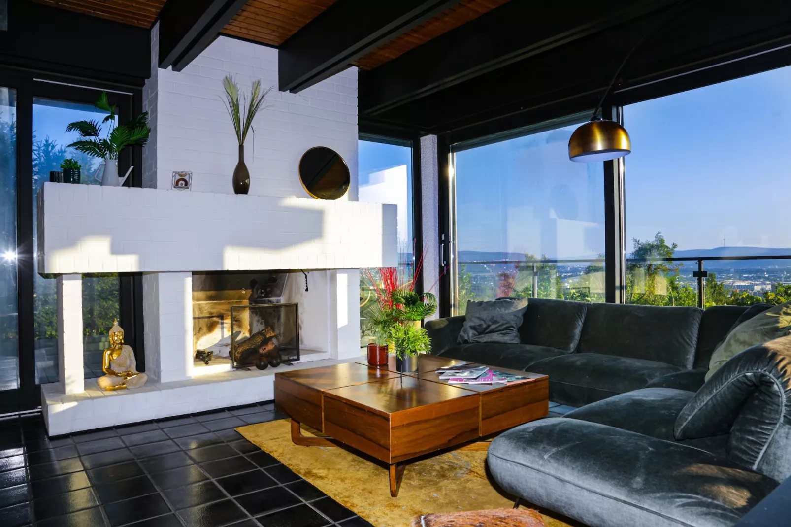 Villa Weitersburg mit indoor Pool-Living room