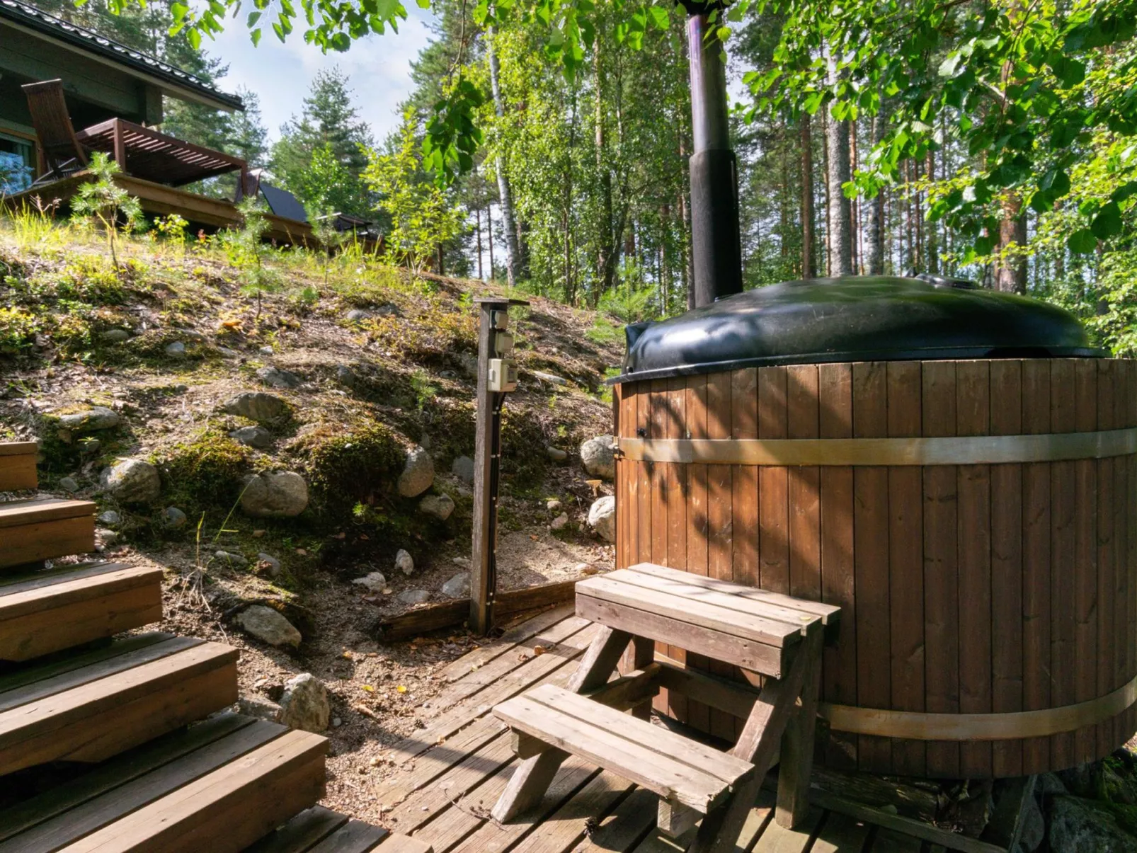 Hot pool cottage iitu-Outside