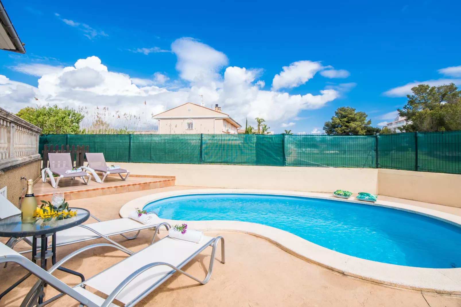 Villa Corb Mari-Pool