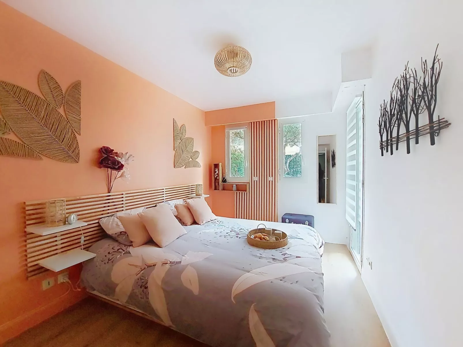 New Beach-Inside
