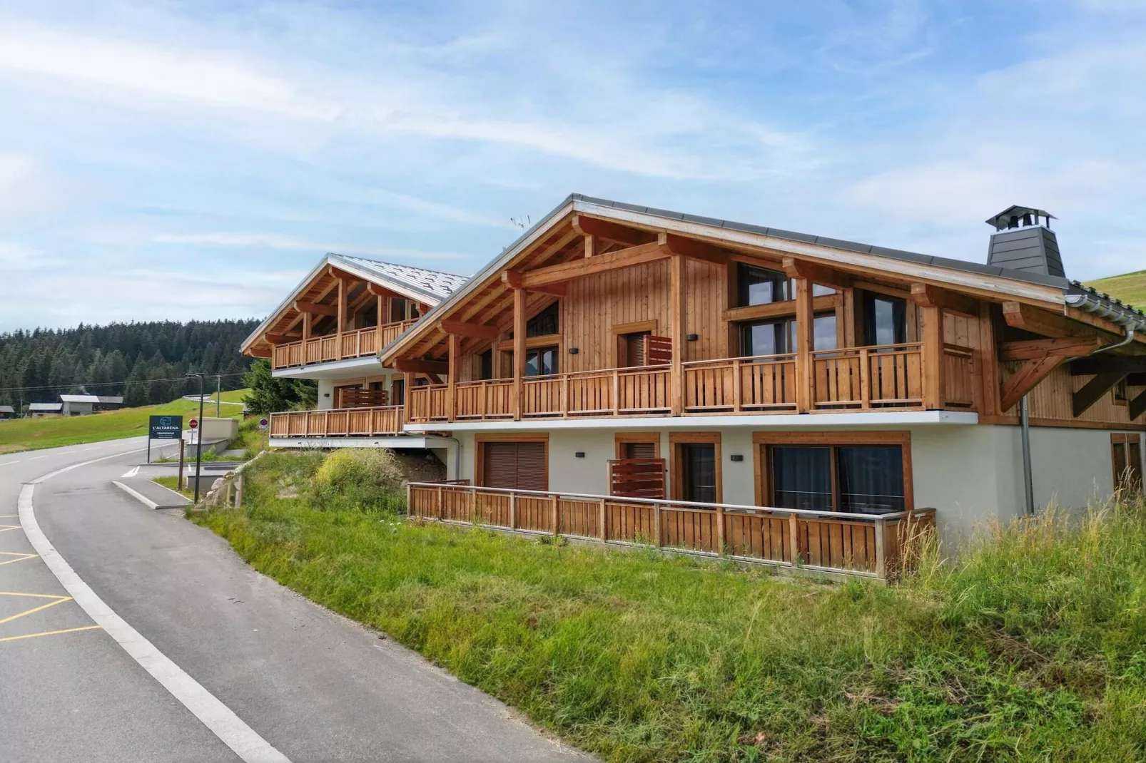 LES SAISIES L’Altaréna-A38P-Exterior summer