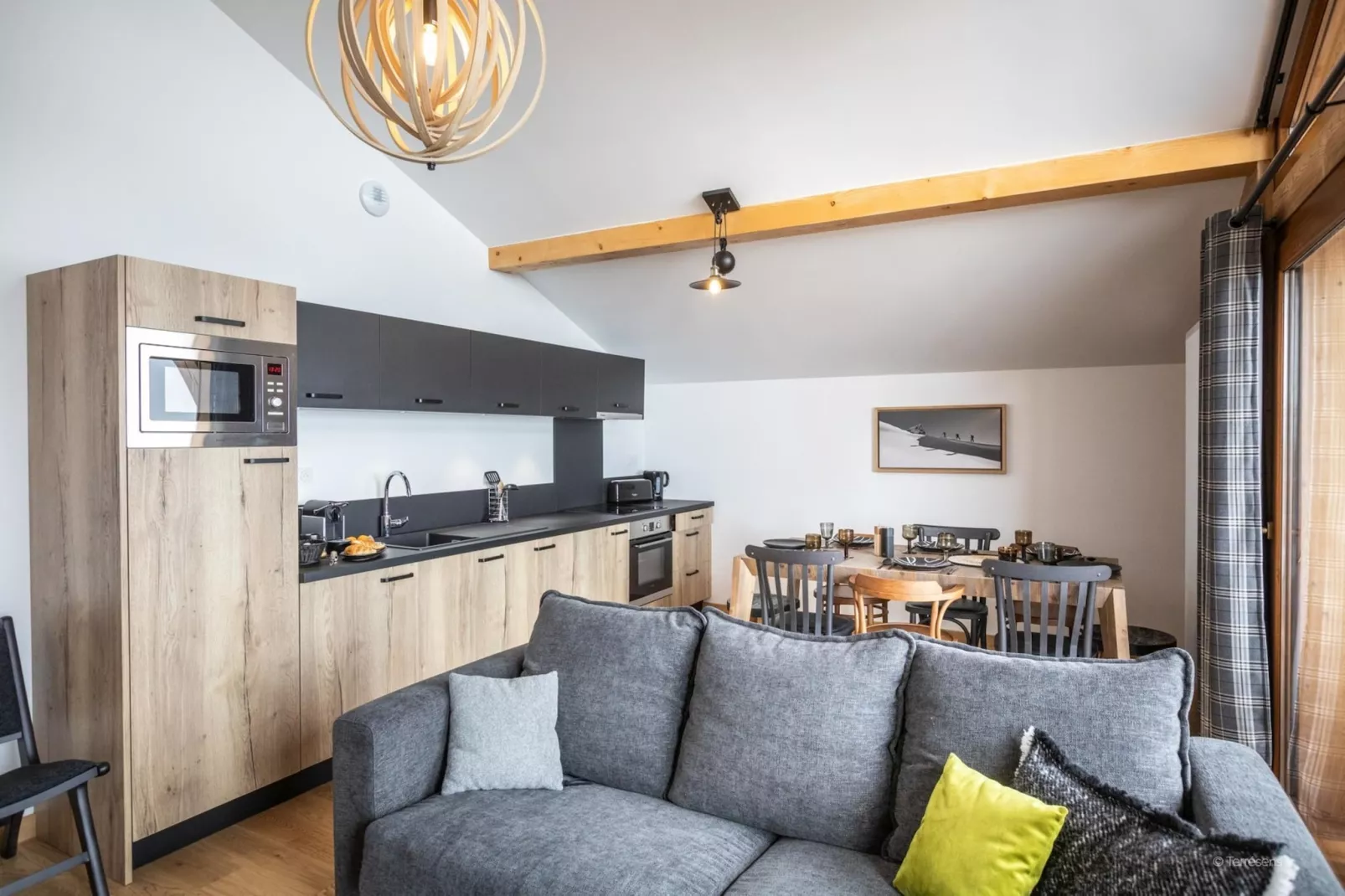 LES SAISIES L’Altaréna-A48P-Living room