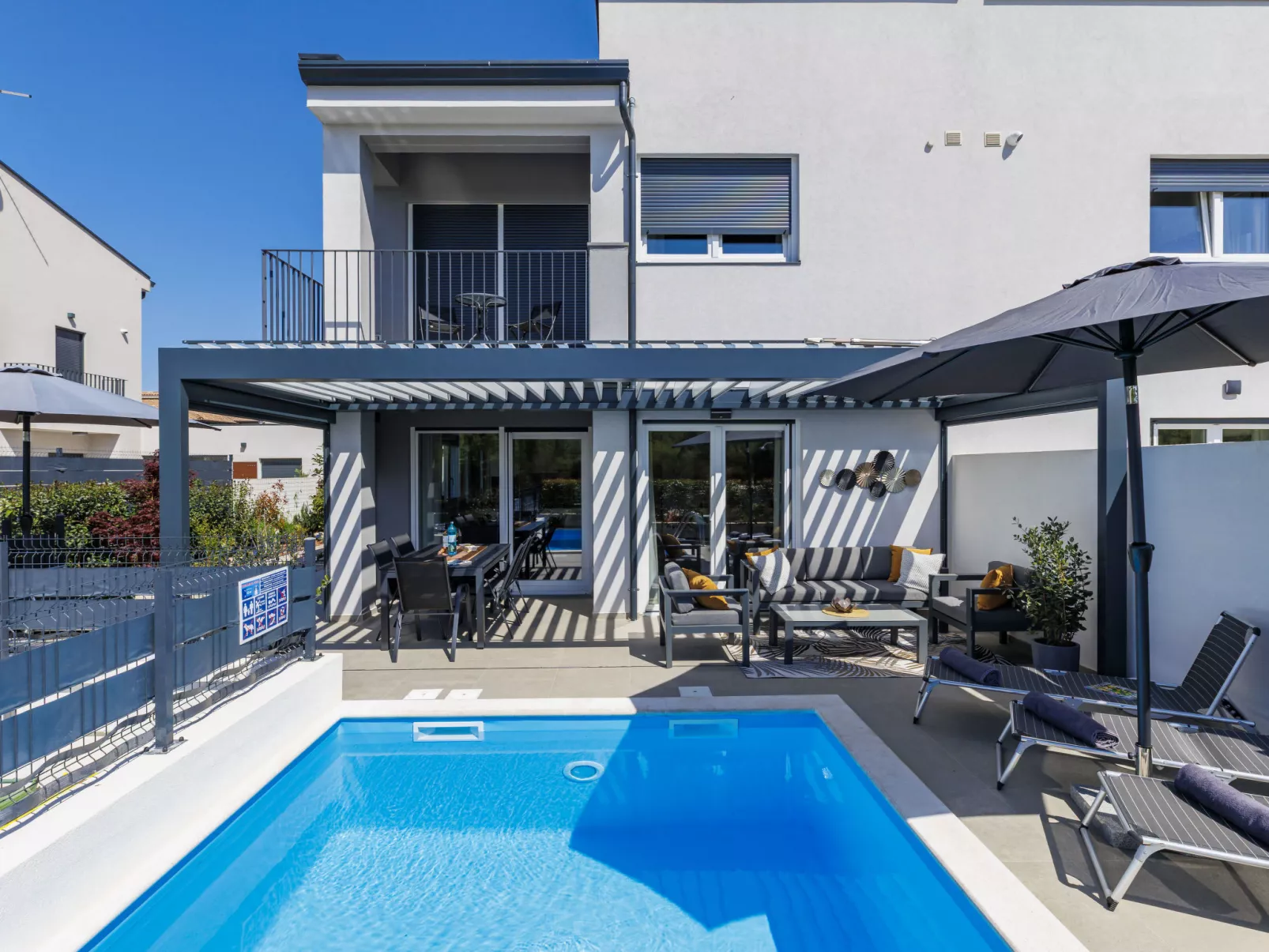 Villa Mira-Dehors