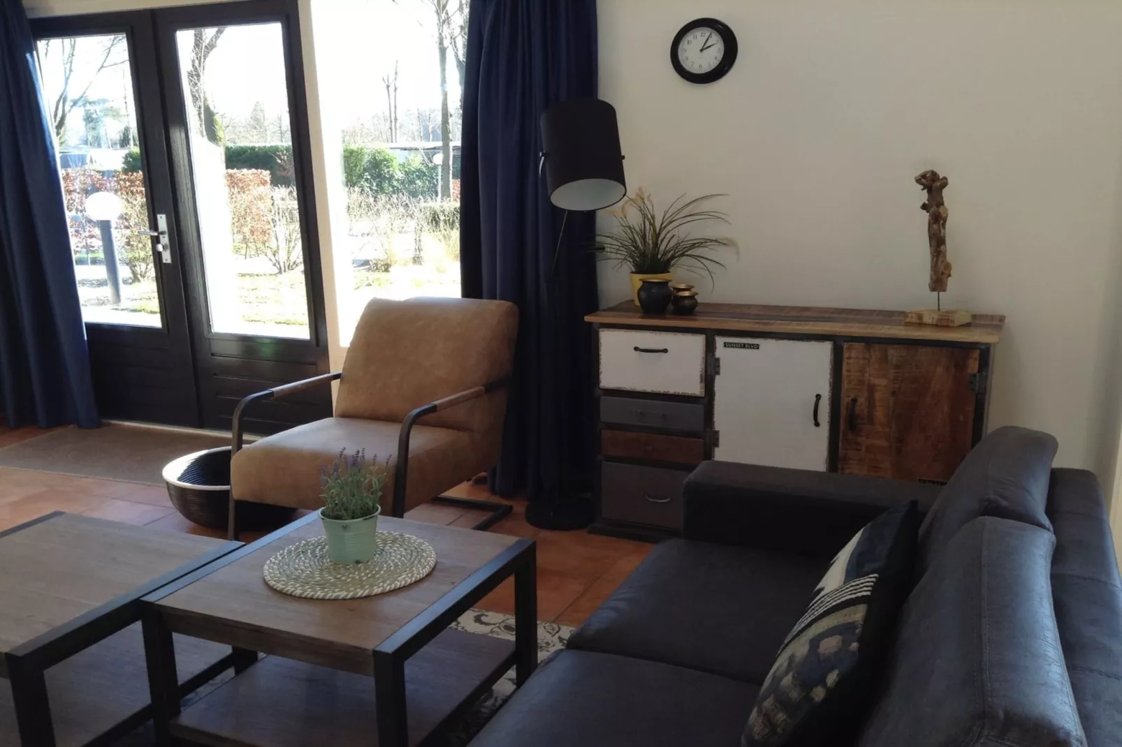 Semi-detached Bungalow | 2 - 6 people-Living room