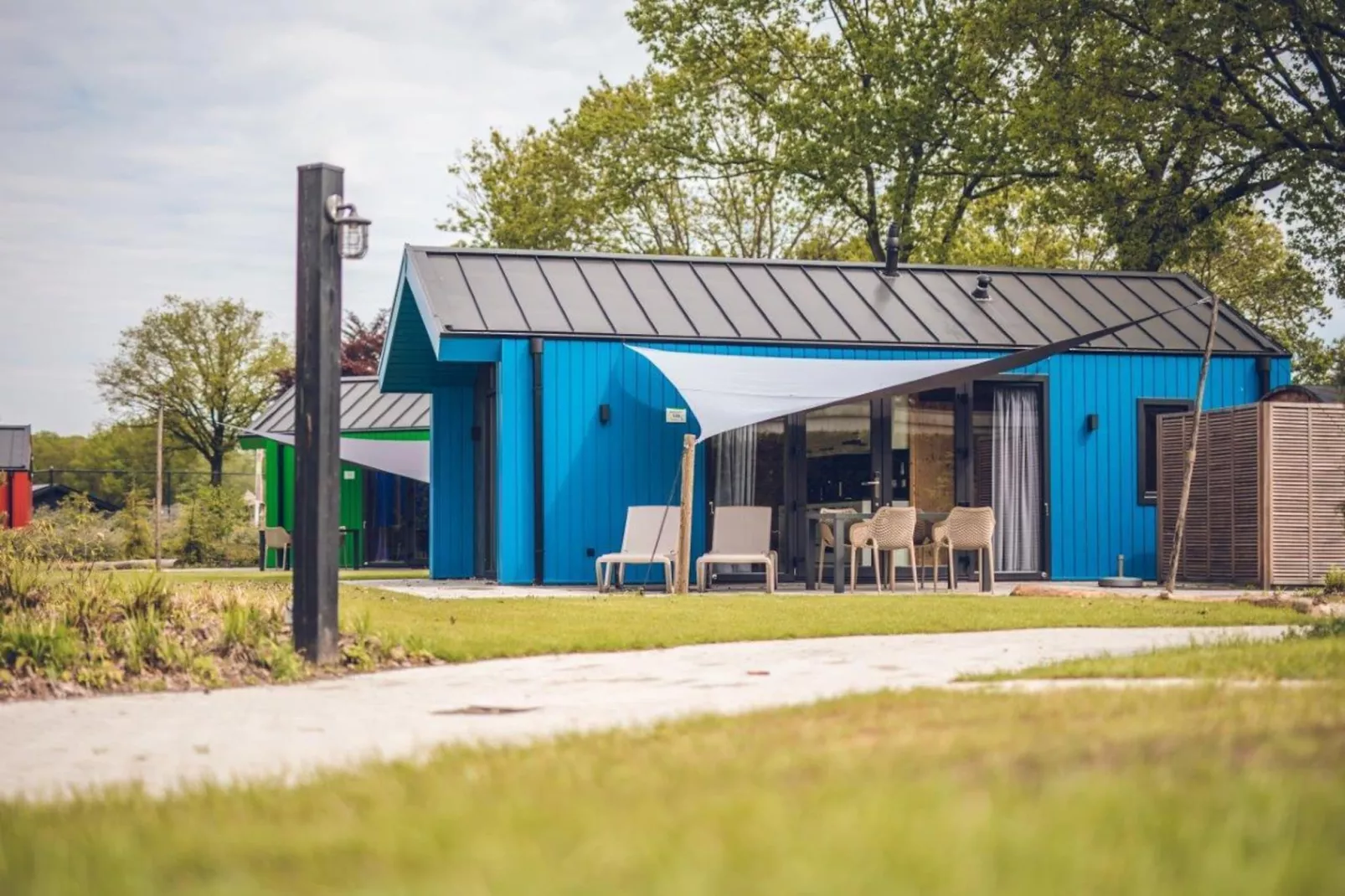 Jachtchalet with sauna | 2 - 4 pers-Außenbereich Sommer