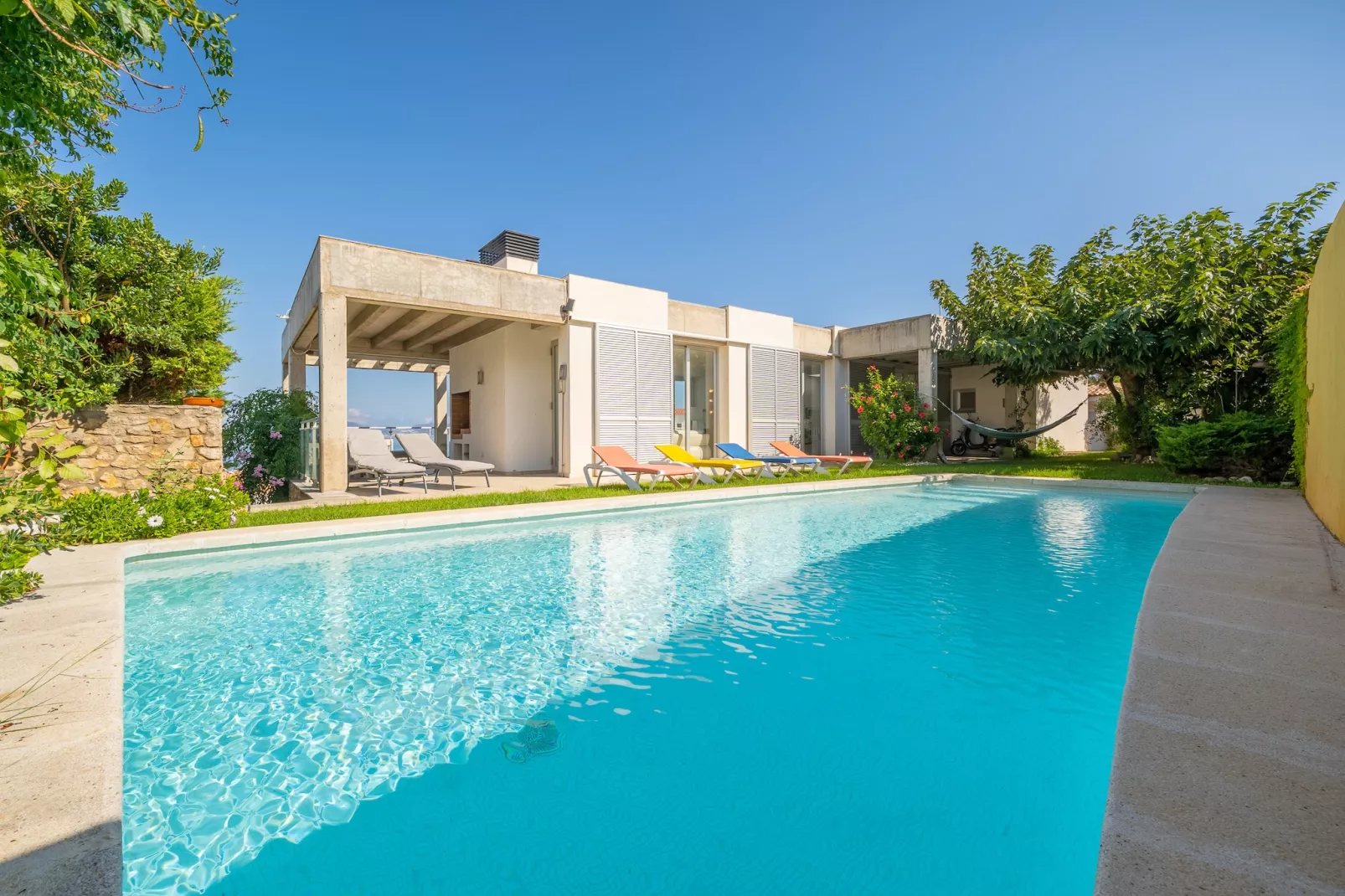 Illa-Pool