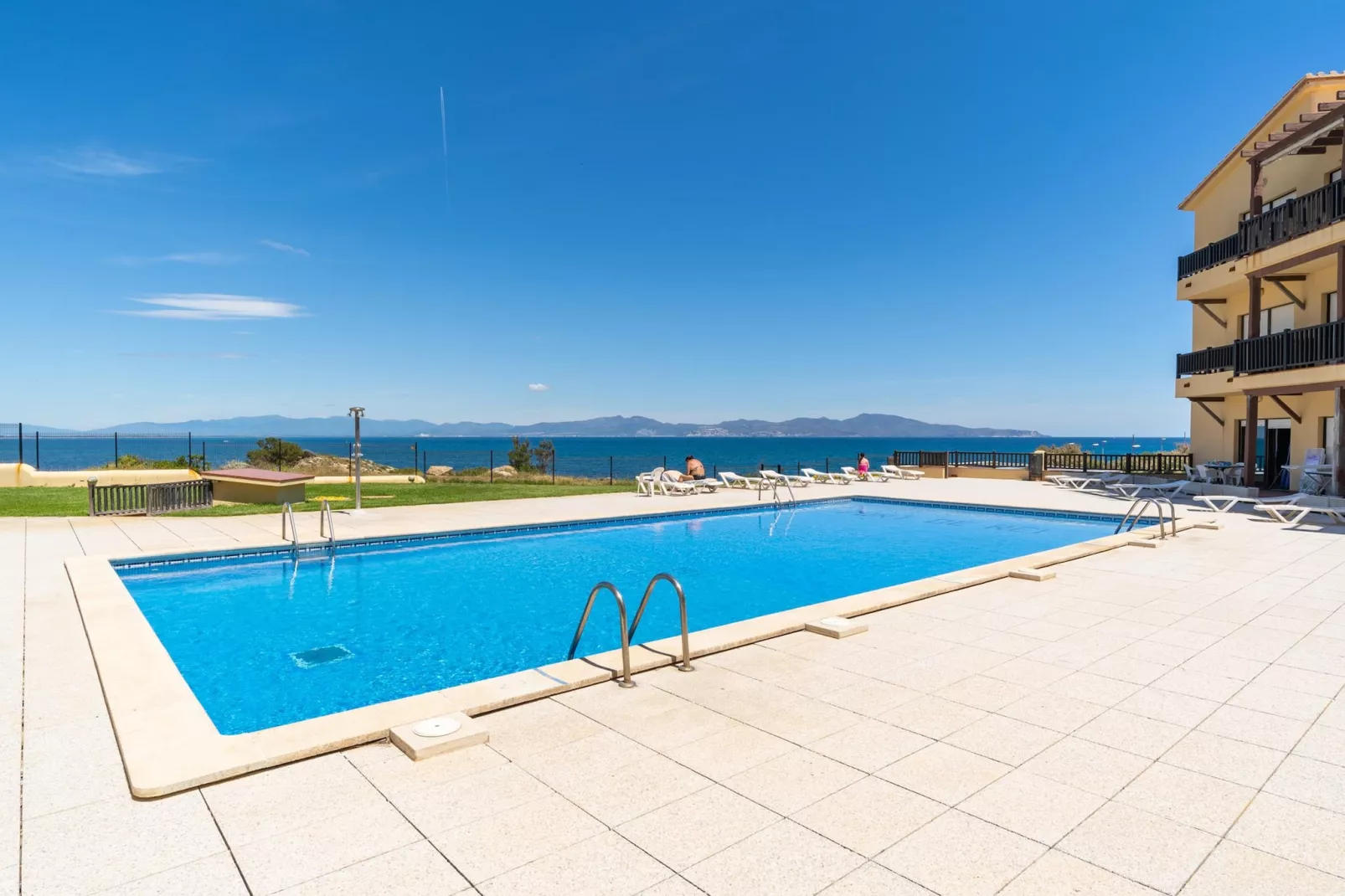 Gala-Pool