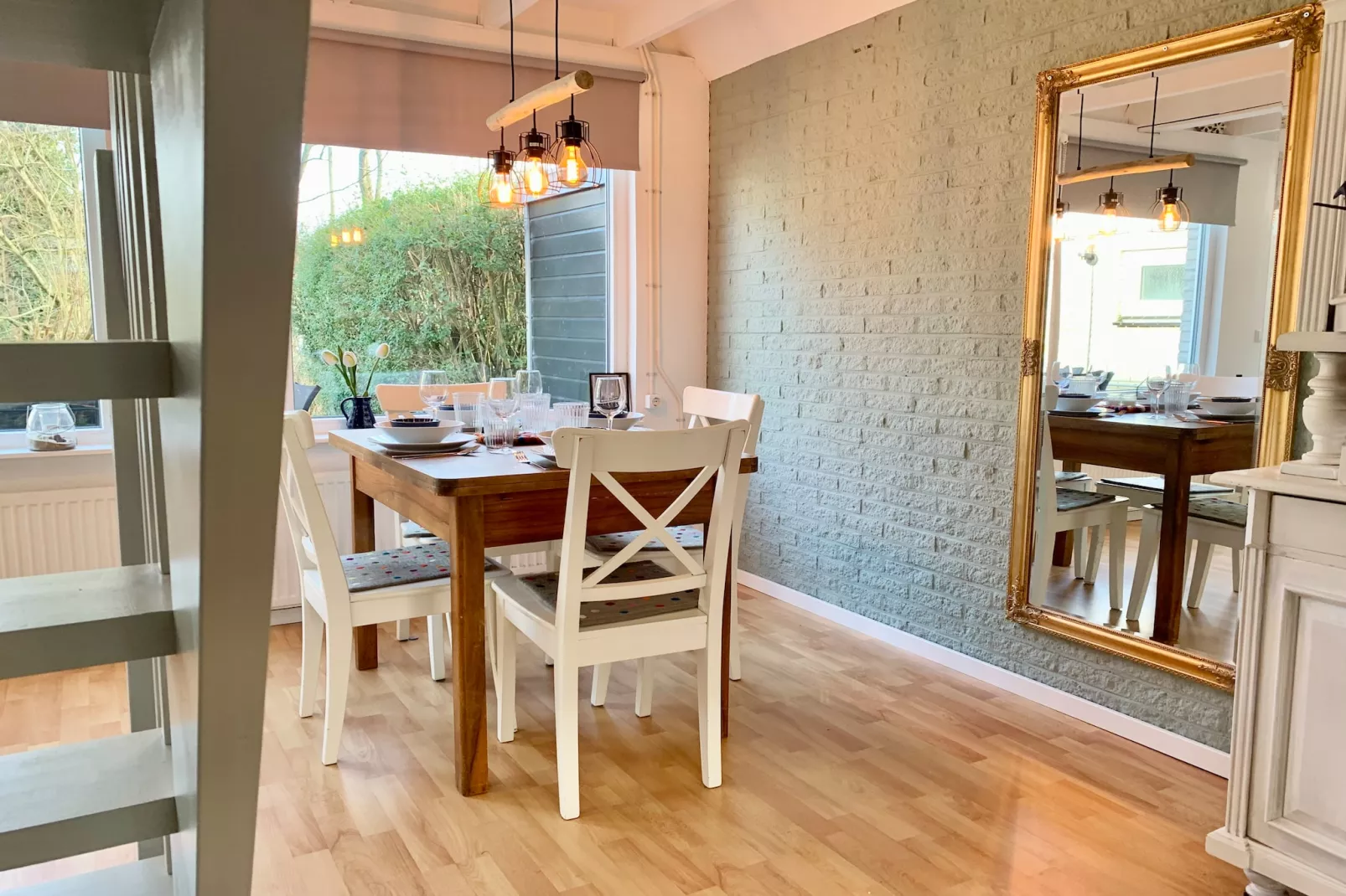 Belkmerduinen 31-Esszimmer