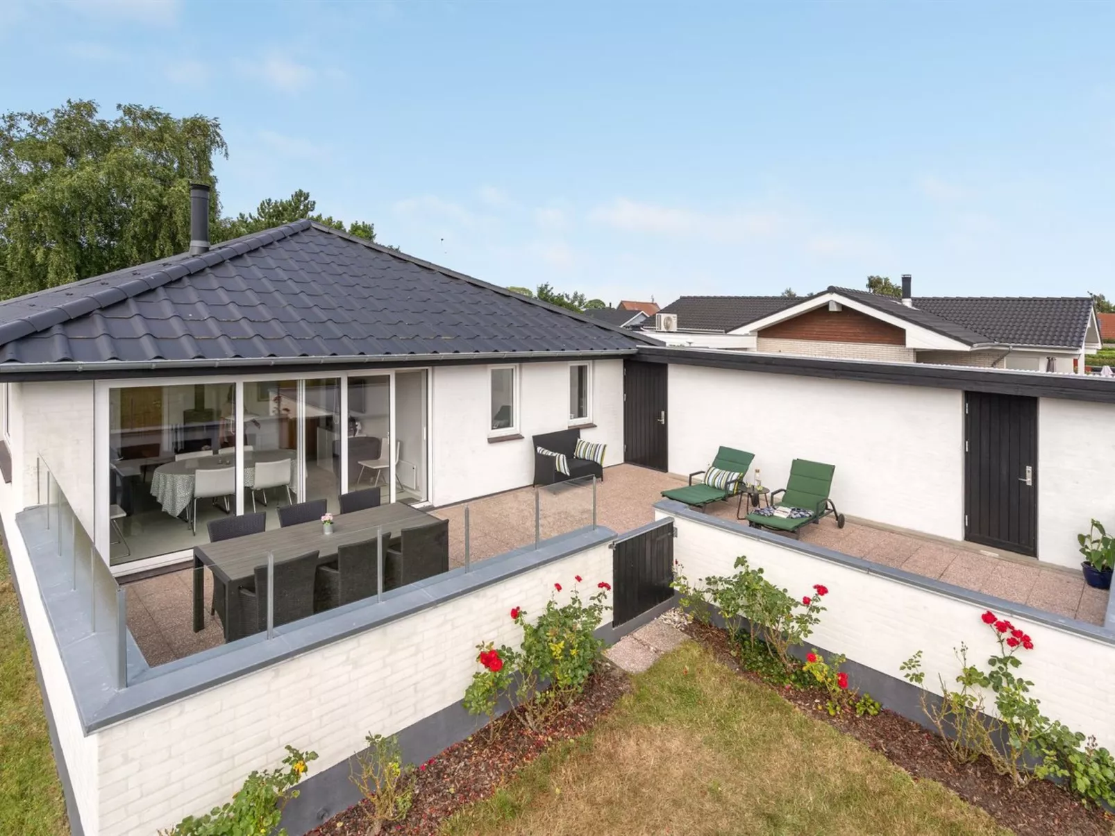 "Mayla" - 50m from the sea-Draußen