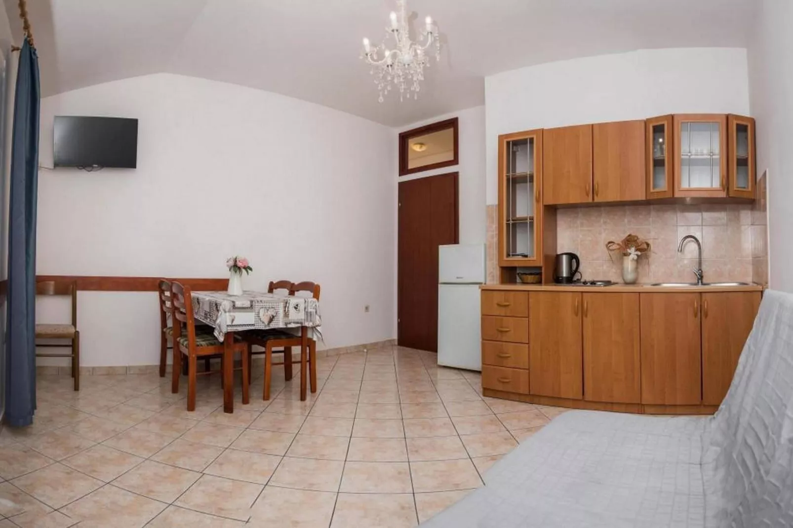 Apartments Gaj Brodarica - A8-Living room