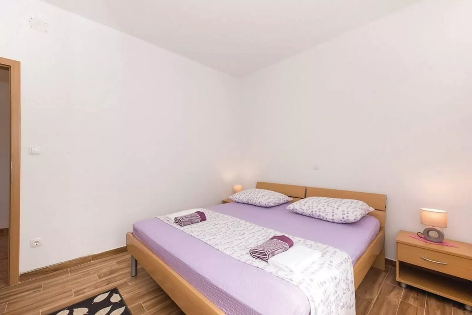 Apartments Zdenka Zatoglav - Orange apartment-Chambre