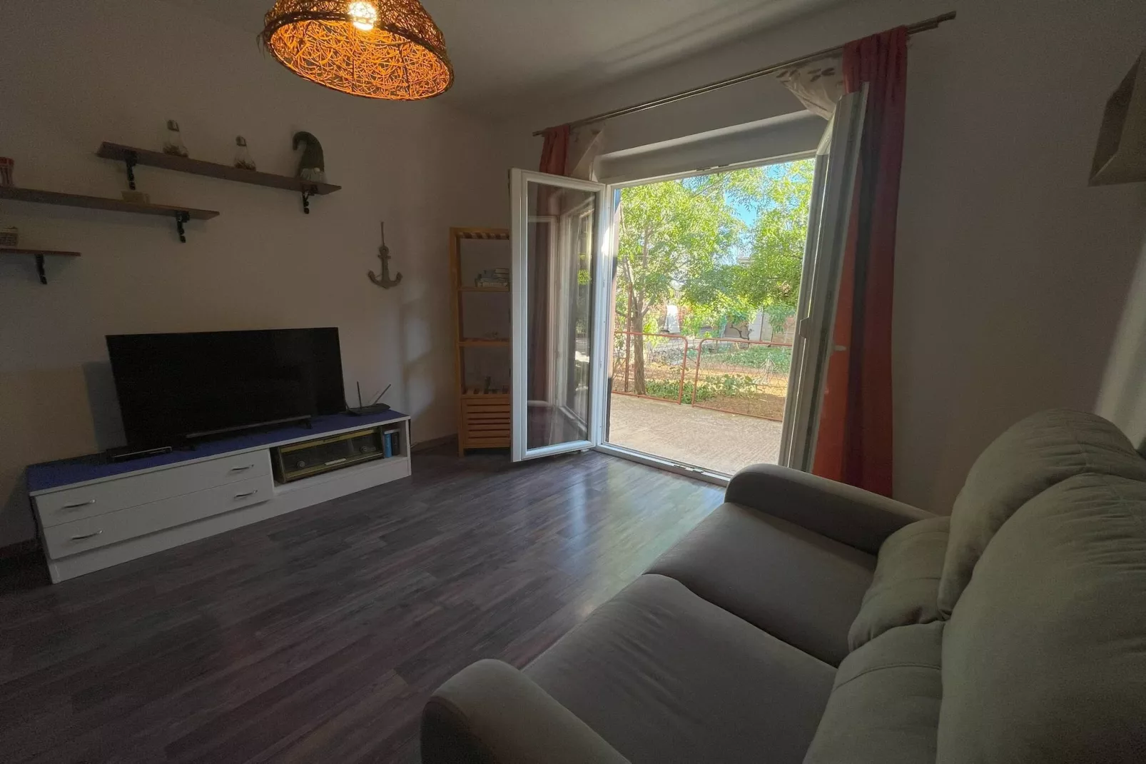 Apartments Tonči - terrace A2-Salon