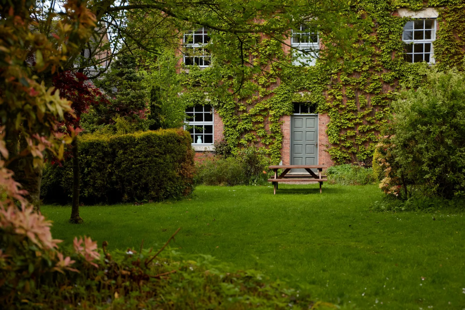 The Farmhouse-Outdoor