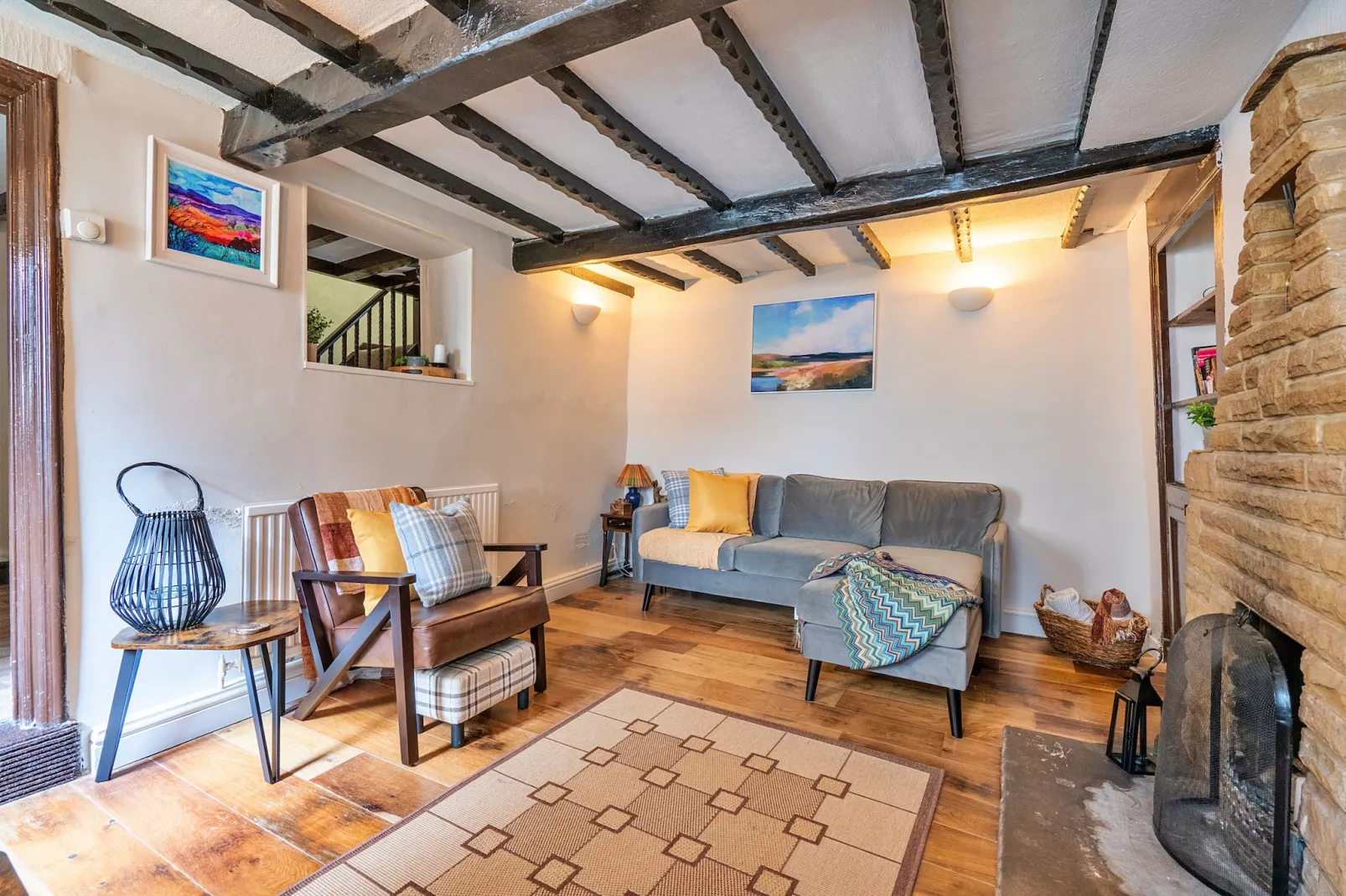 Westcote Cottage-Living room