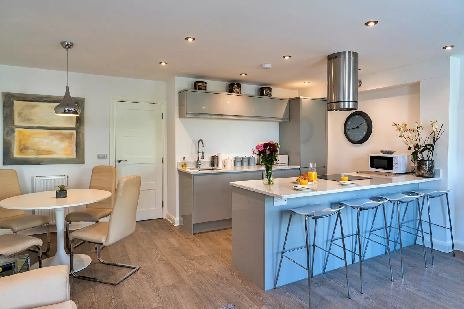 Brunels Reach-Living room