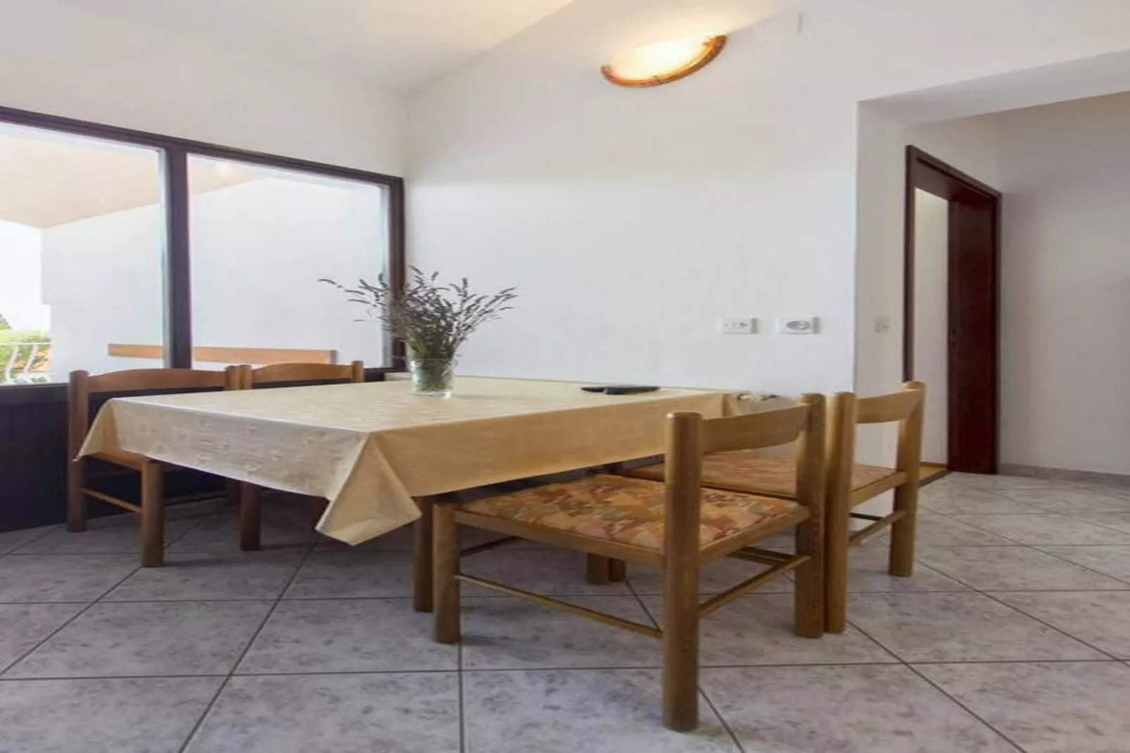 Apartments Pletikosa Gaj - A4-Dining room