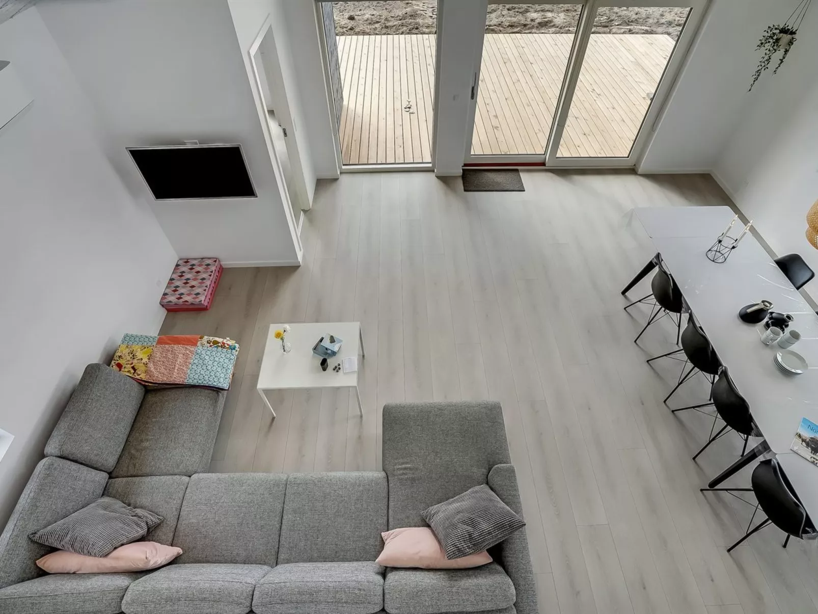 "Thalie" - 400m from the sea-Inside