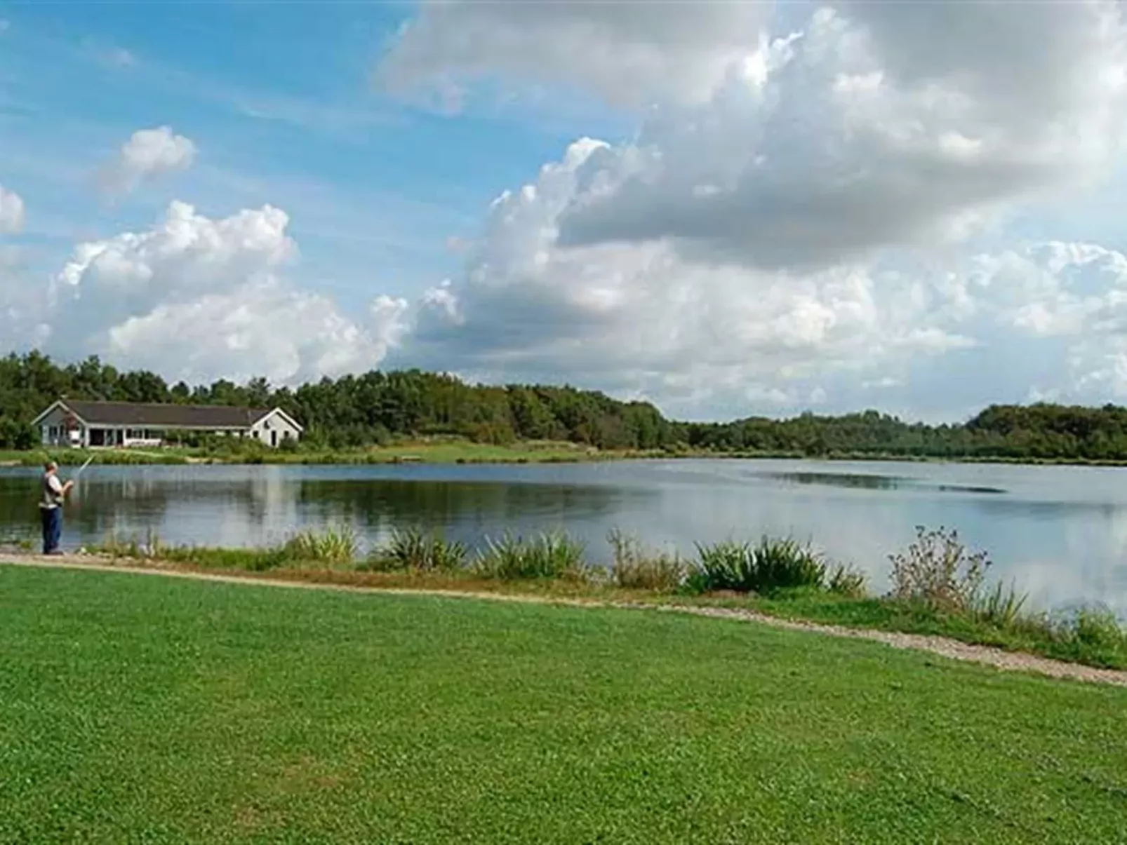"Truels" - 30km from the sea-Dehors