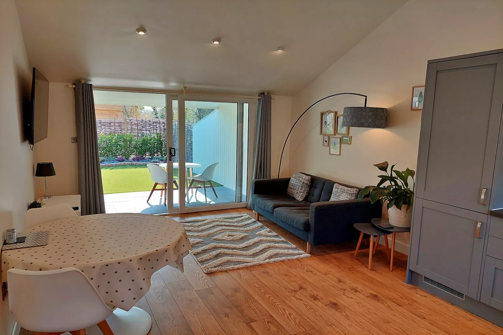 Little Dunley - Holly-Living room