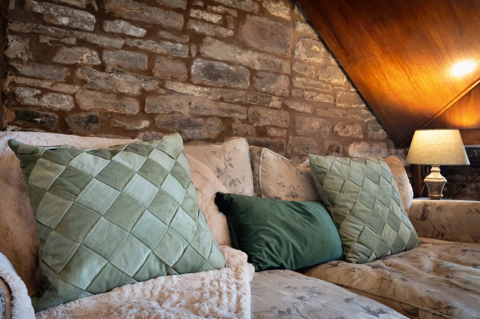 Middle Barn at Blackclough Farm-Living room