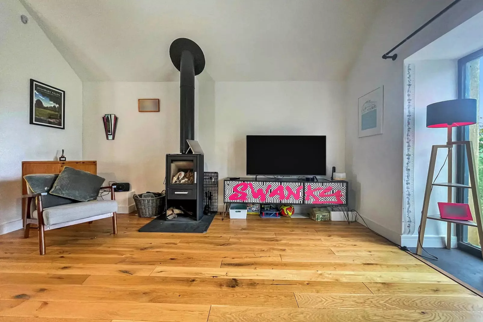 Wiggle Barn, Kingsand-Living room