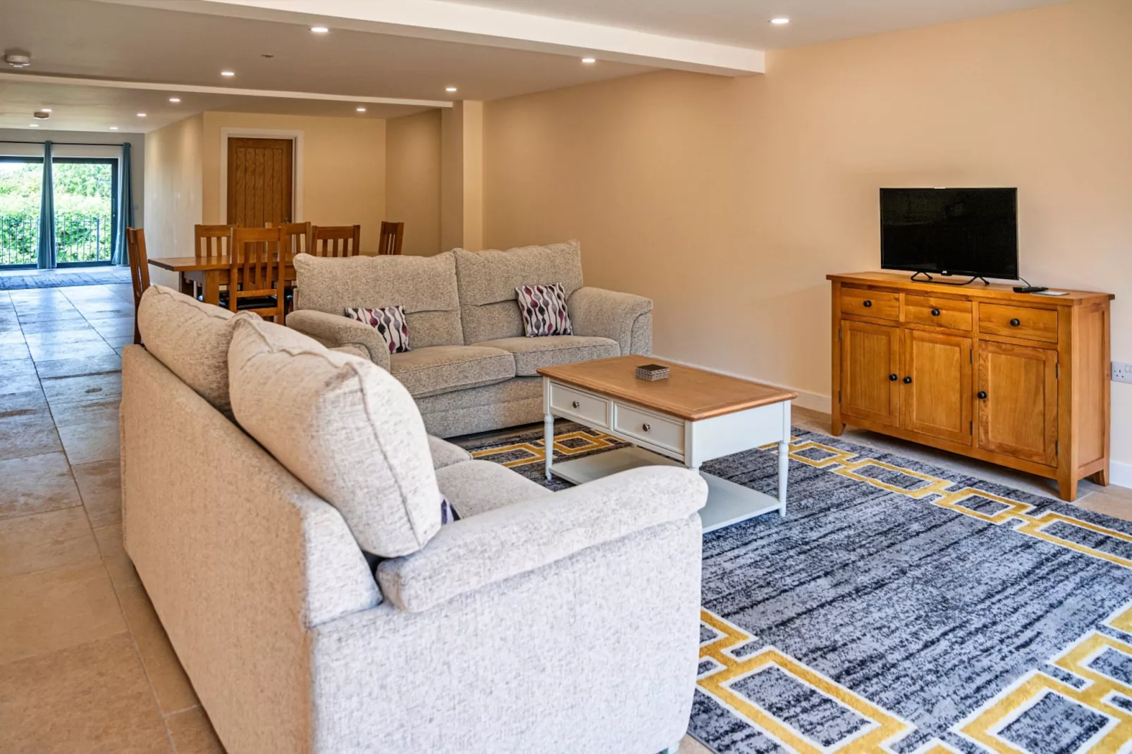 Little Rissington - Barn Seven-Salon