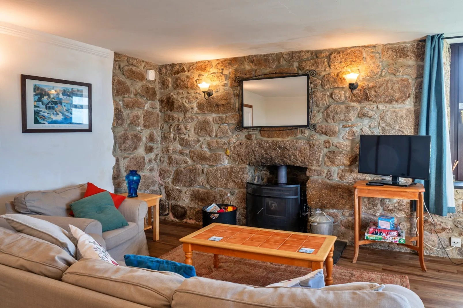 Bishop Rock-Living room