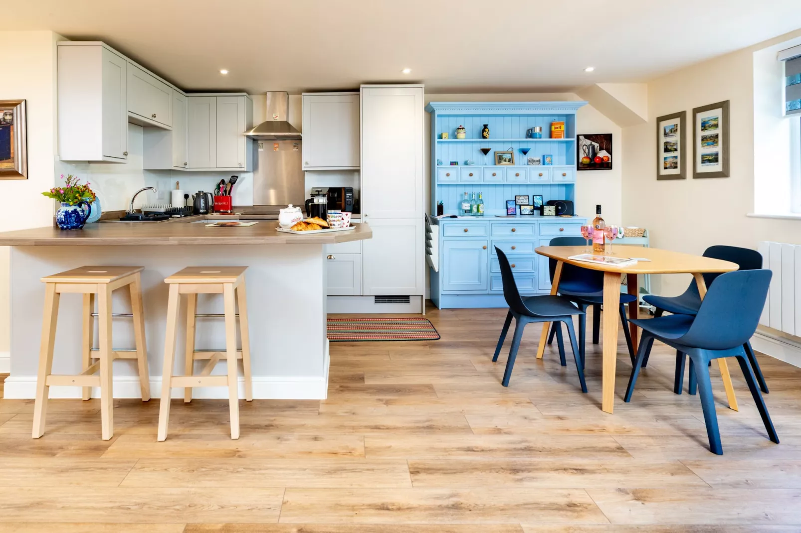 Number Seven-Kitchen