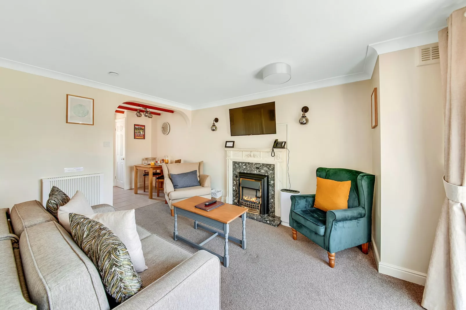 Bilsdale Hall Cottage-Reception hall