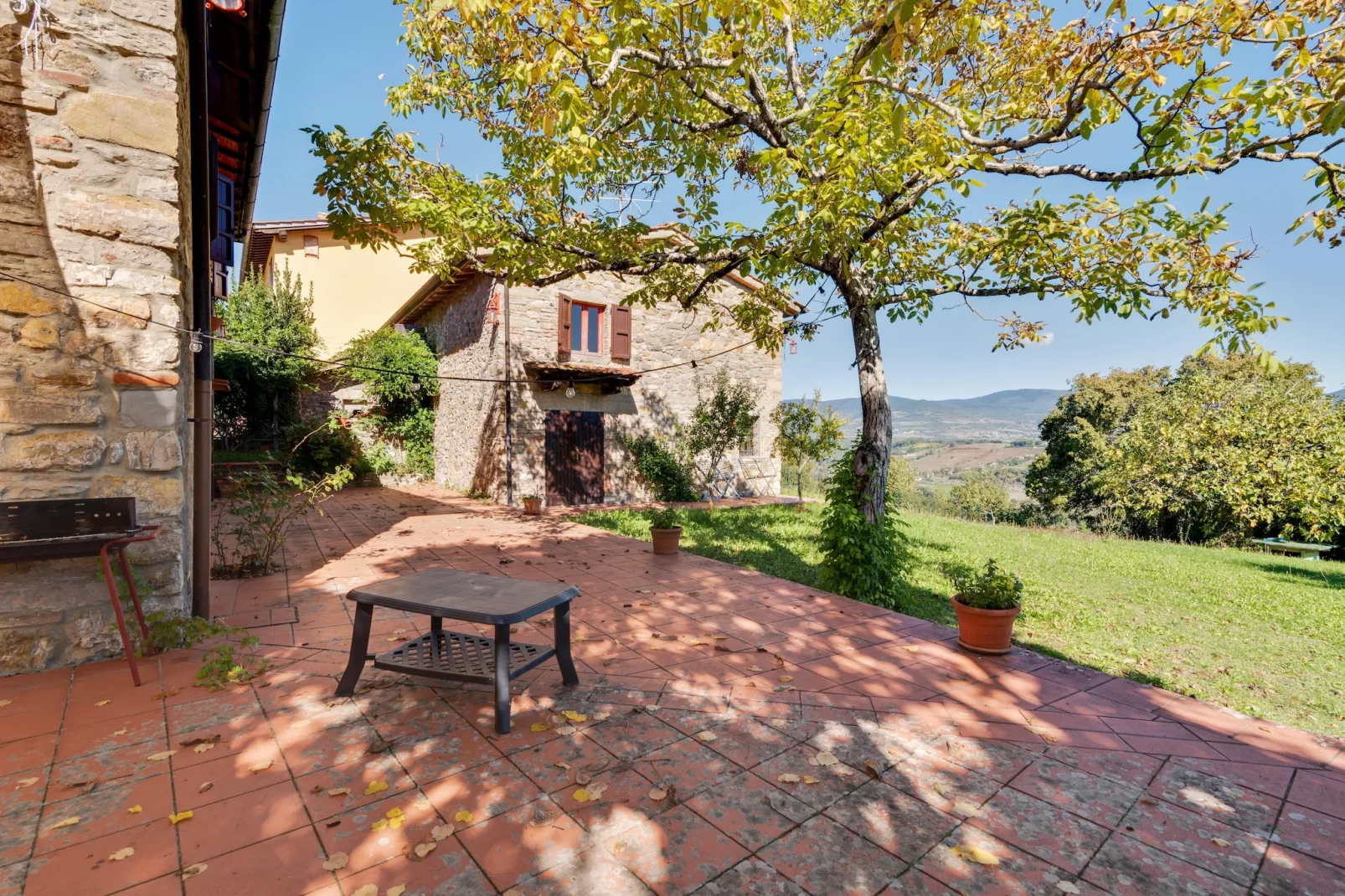 Agriturismo Tenuta Seriole-Exterior summer