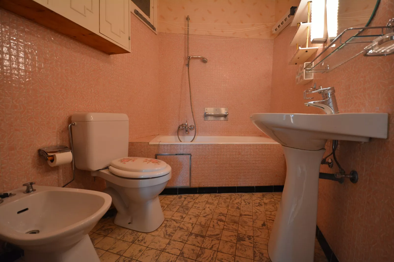 Embassy Block D D8R-Bathroom