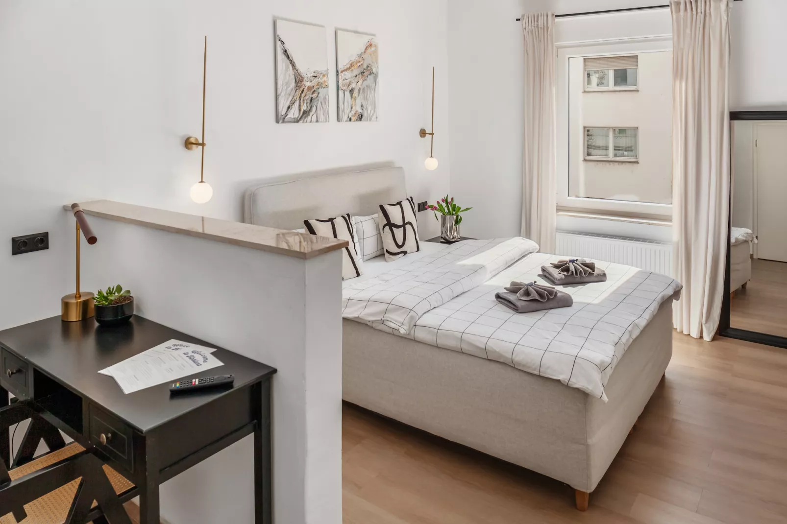 Modern Stay Studio mit Balkon-Bedroom
