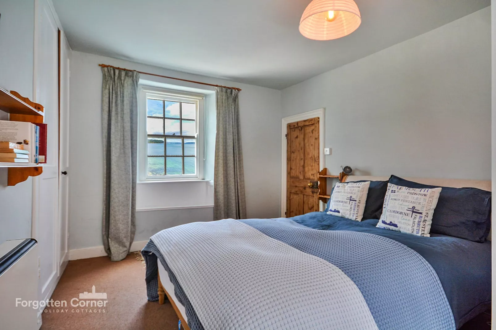April Cottage, Cawsand-Bedroom