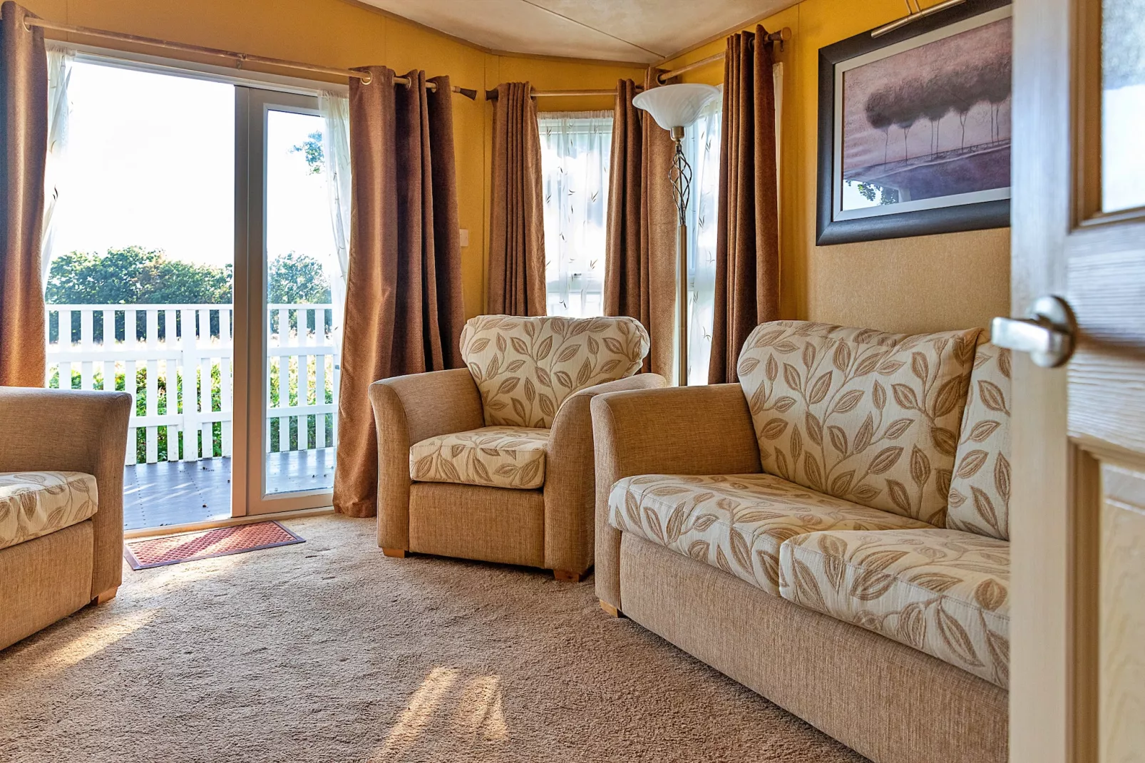 Ocean View-Living room