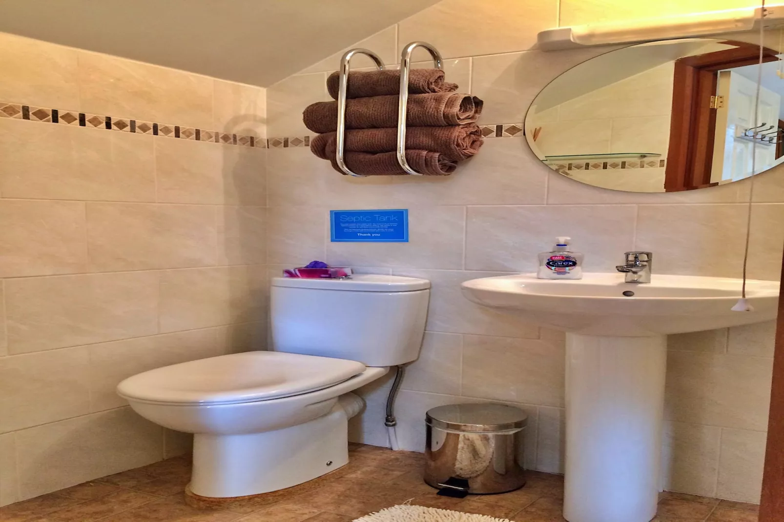 Little Dunley - Fig Cottage-Bathroom