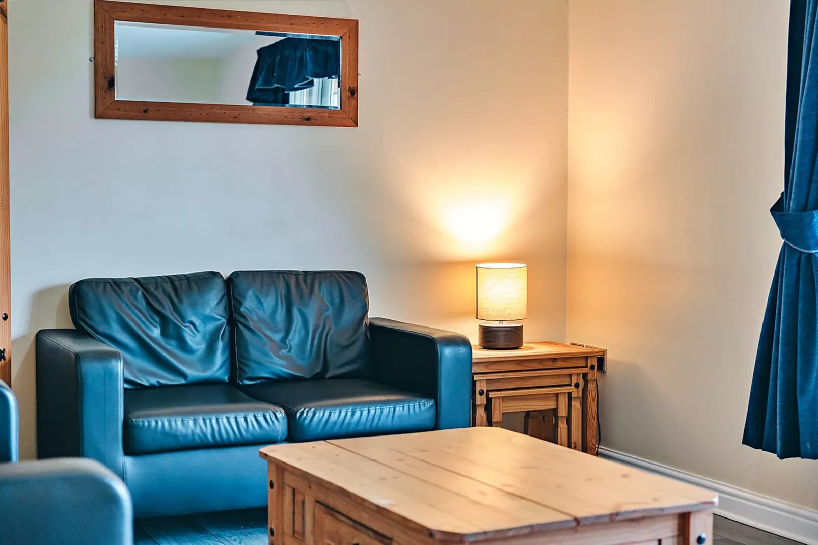 Netley Hall - Mulberry-Living room