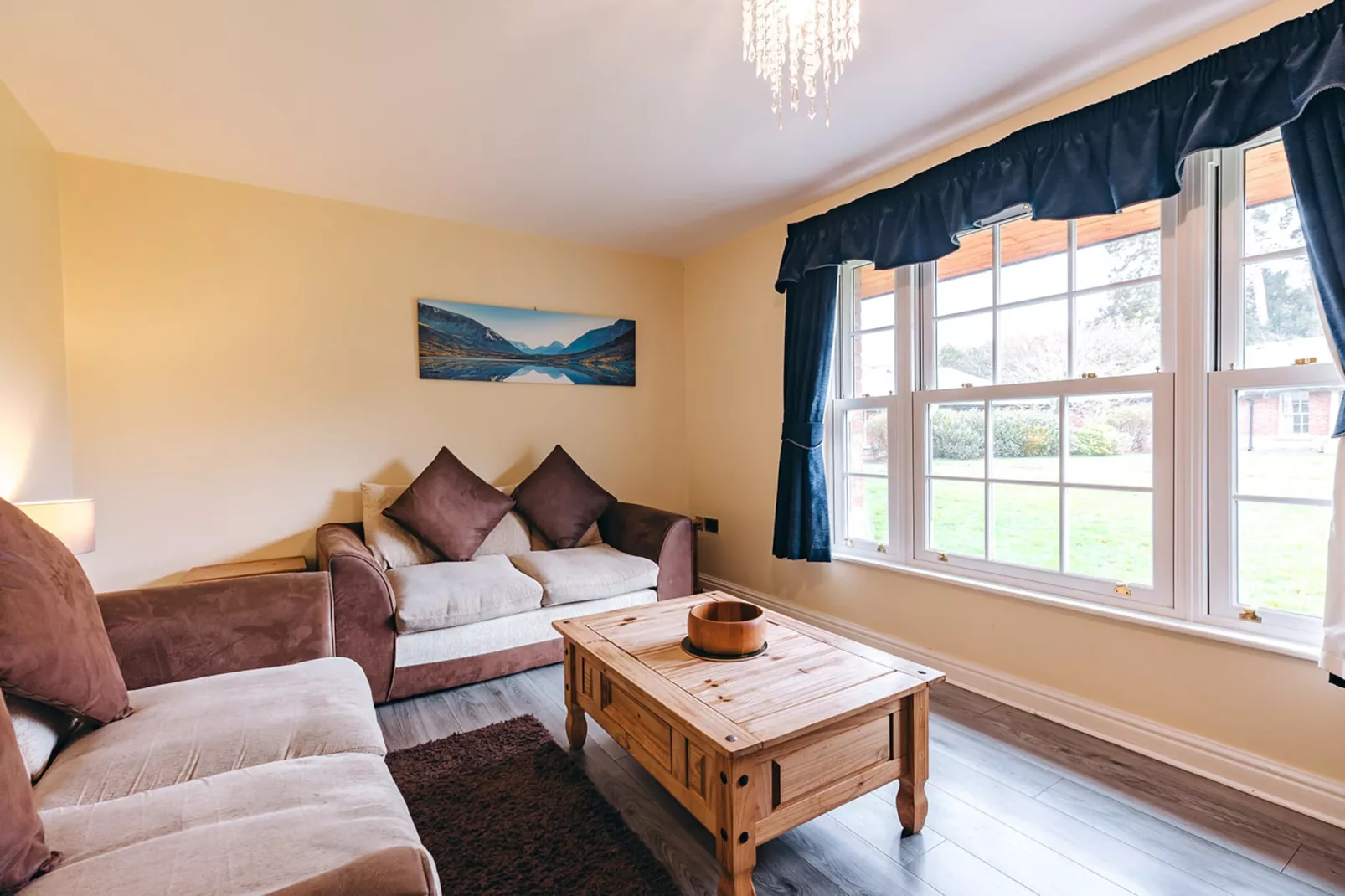Netley Hall - Thyme-Living room