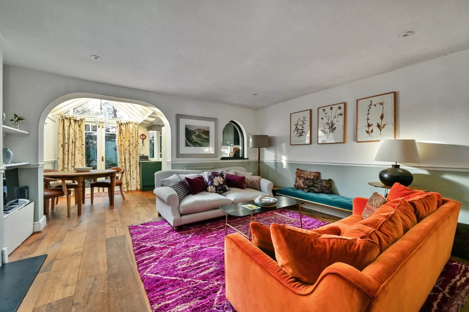 123, High Street-Living room