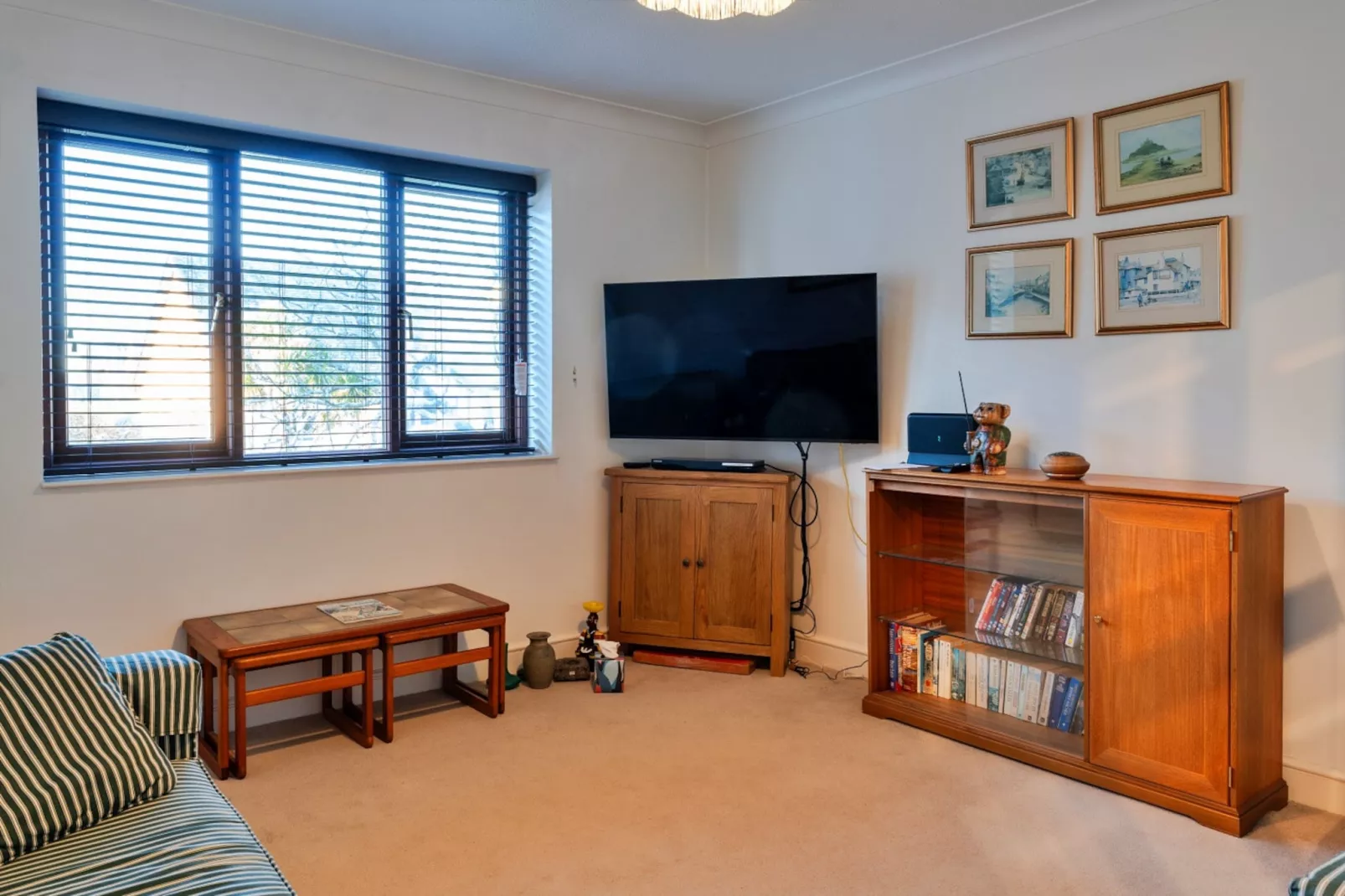Tregenna Court-Living room