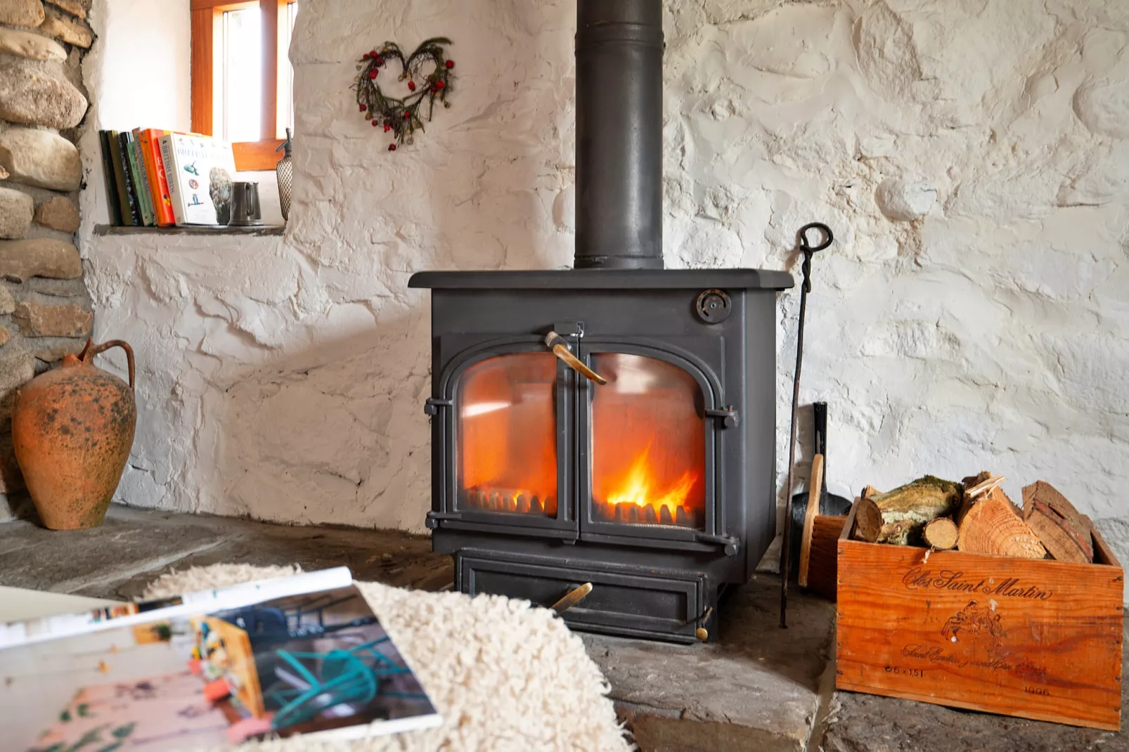 The Barn at Tyddyn-y- Felin-Living room